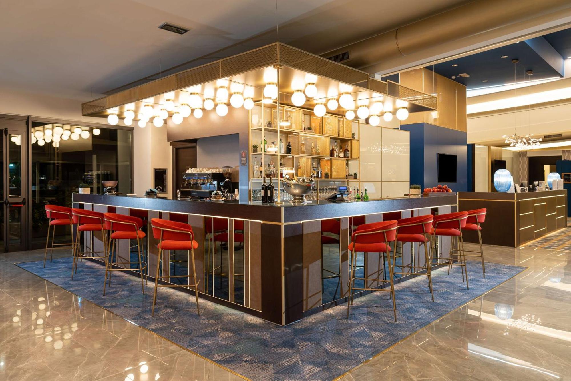 Hotel Doubletree By Hilton Milan Malpensa Solbiate Olona Extérieur photo