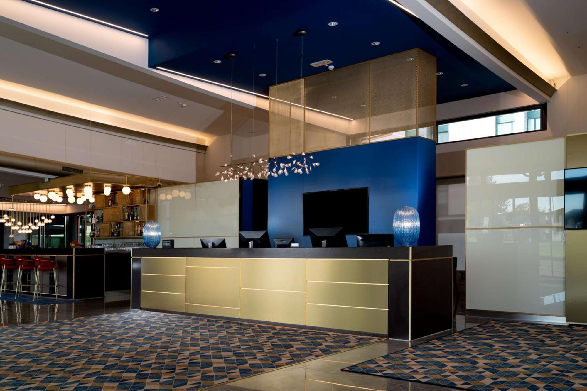 Hotel Doubletree By Hilton Milan Malpensa Solbiate Olona Extérieur photo