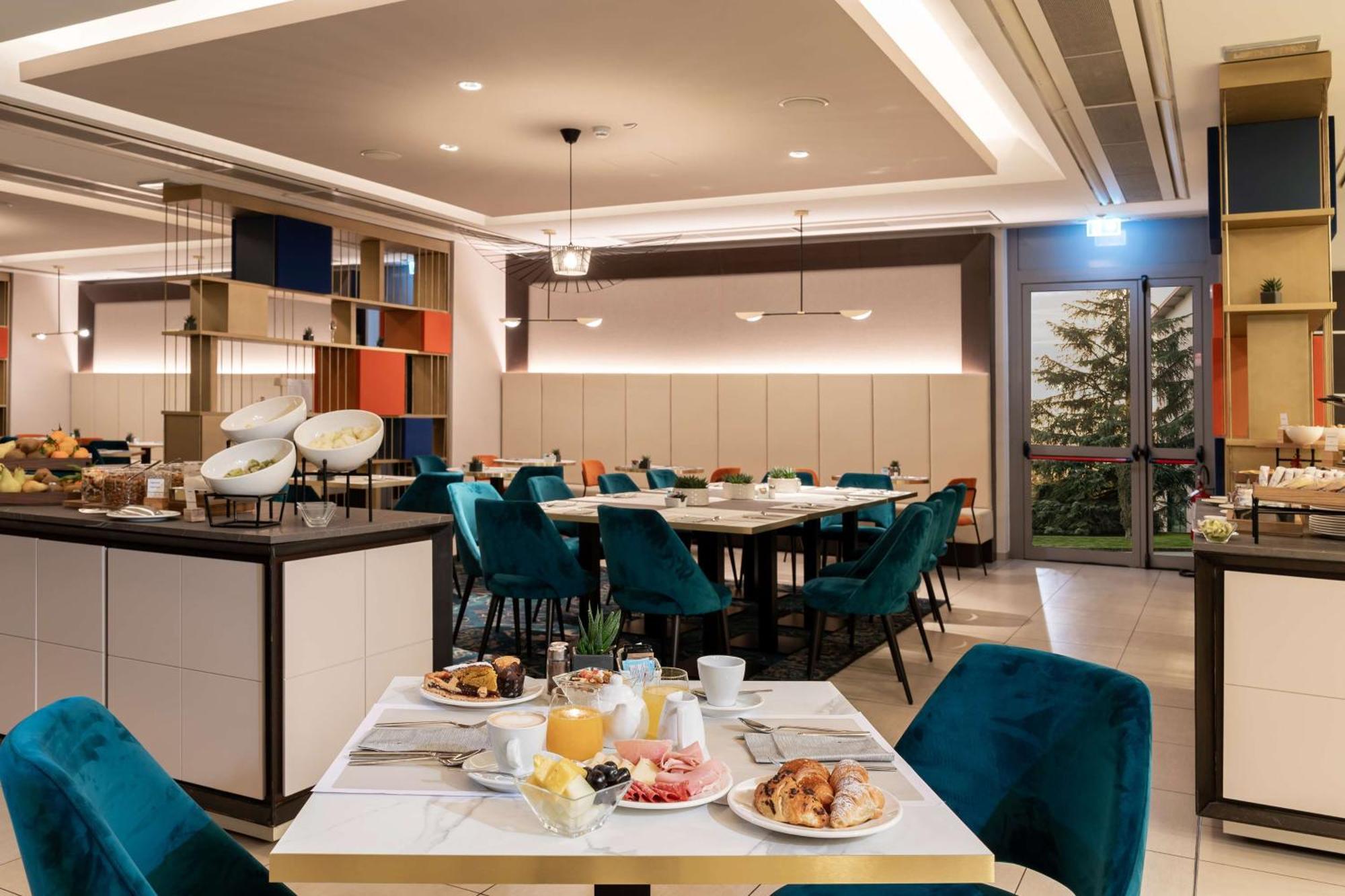 Hotel Doubletree By Hilton Milan Malpensa Solbiate Olona Extérieur photo