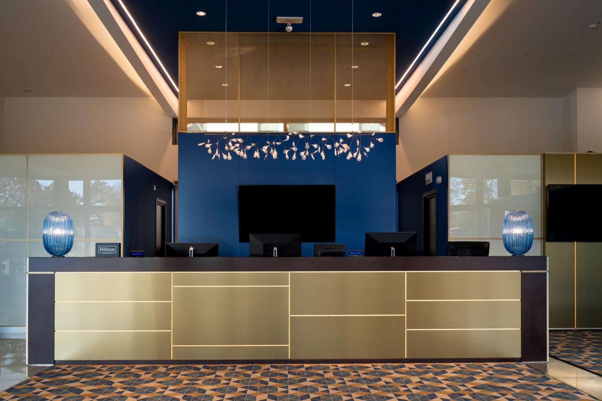 Hotel Doubletree By Hilton Milan Malpensa Solbiate Olona Extérieur photo